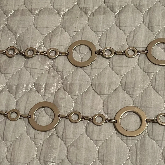 VINTAGE~ CHAIN BELT~ PINK/ SILVER~LINKS - Picture 4 of 9